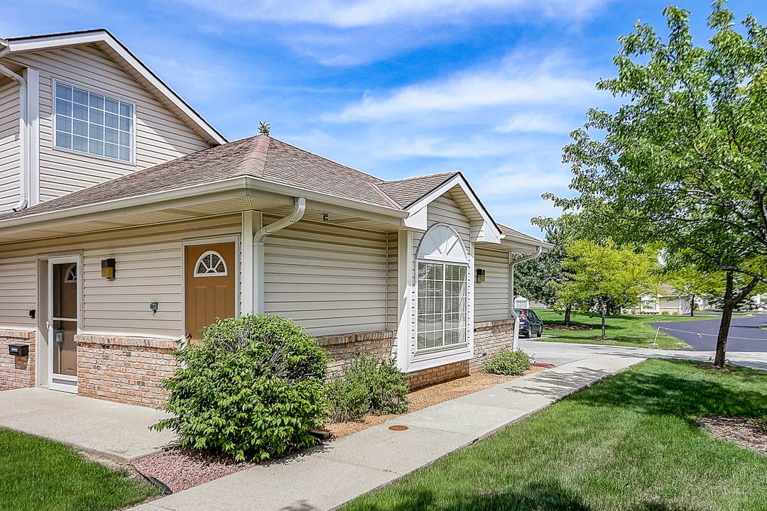 17406 Lincoln Ave - Photo 1