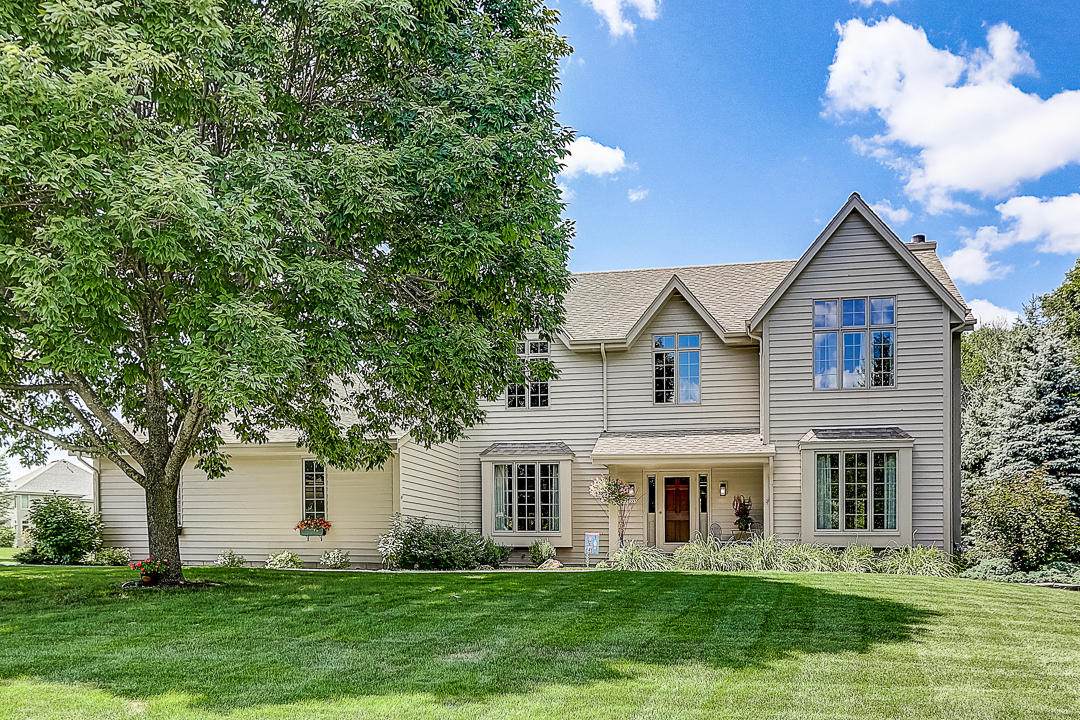 5555 Andrae Dr - Photo 1