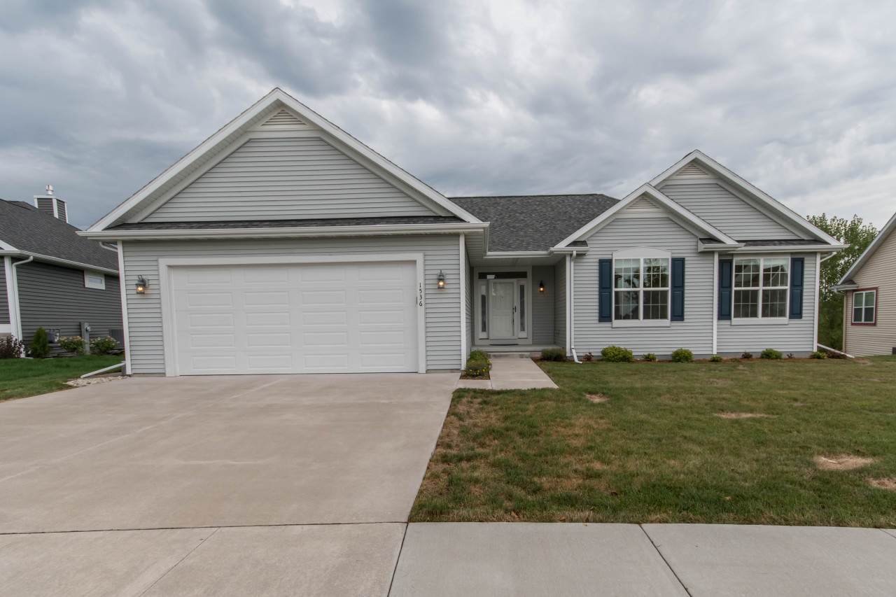 1536 Dovetail Dr - Photo 1