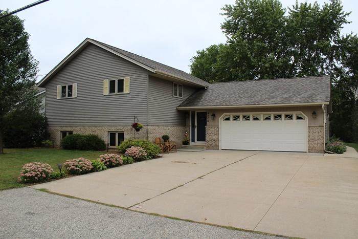 4420 Marine Dr - Photo 1