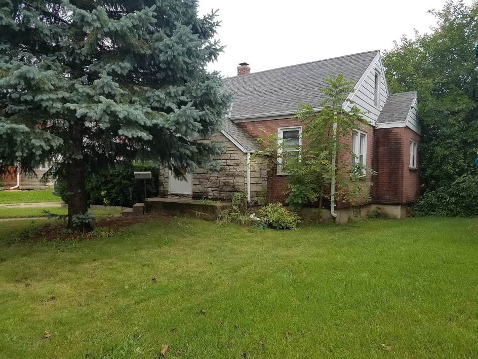 3717 84th St - Photo 1