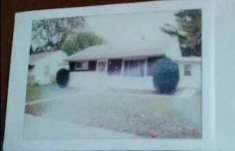 5908 67th St - Photo 1