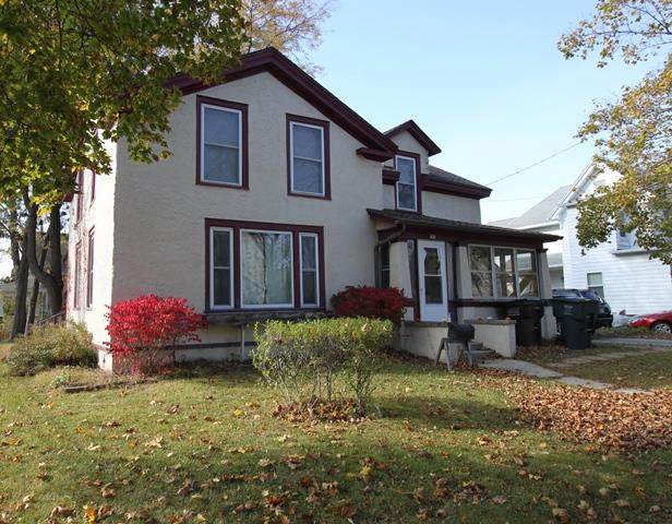160 Franklin St - Photo 1