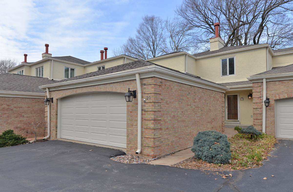 700 Waters Edge Rd - Photo 1