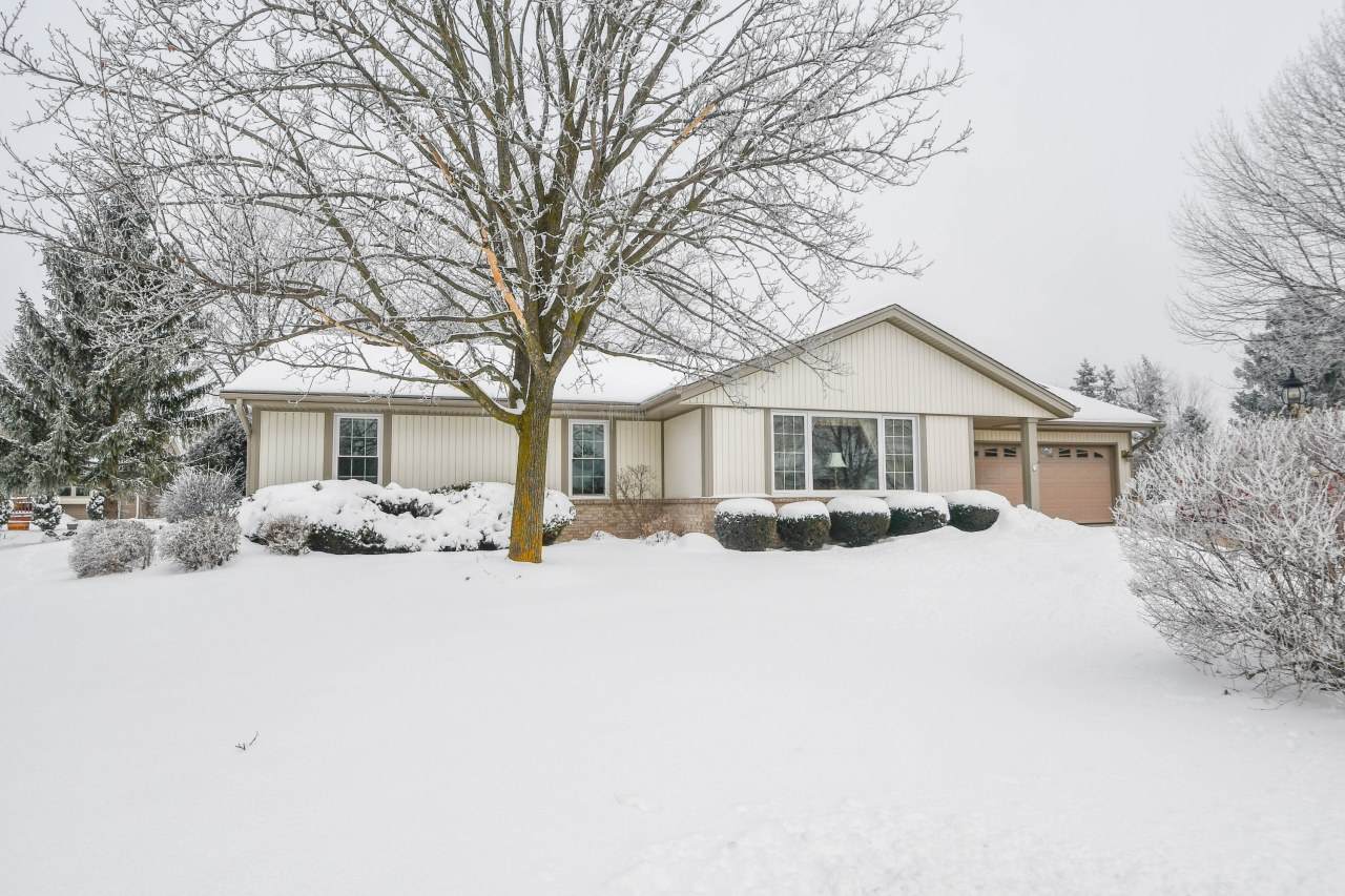 W171N10768 Aspen Ct - Photo 1