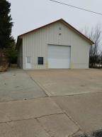 729 Decker St - Photo 1
