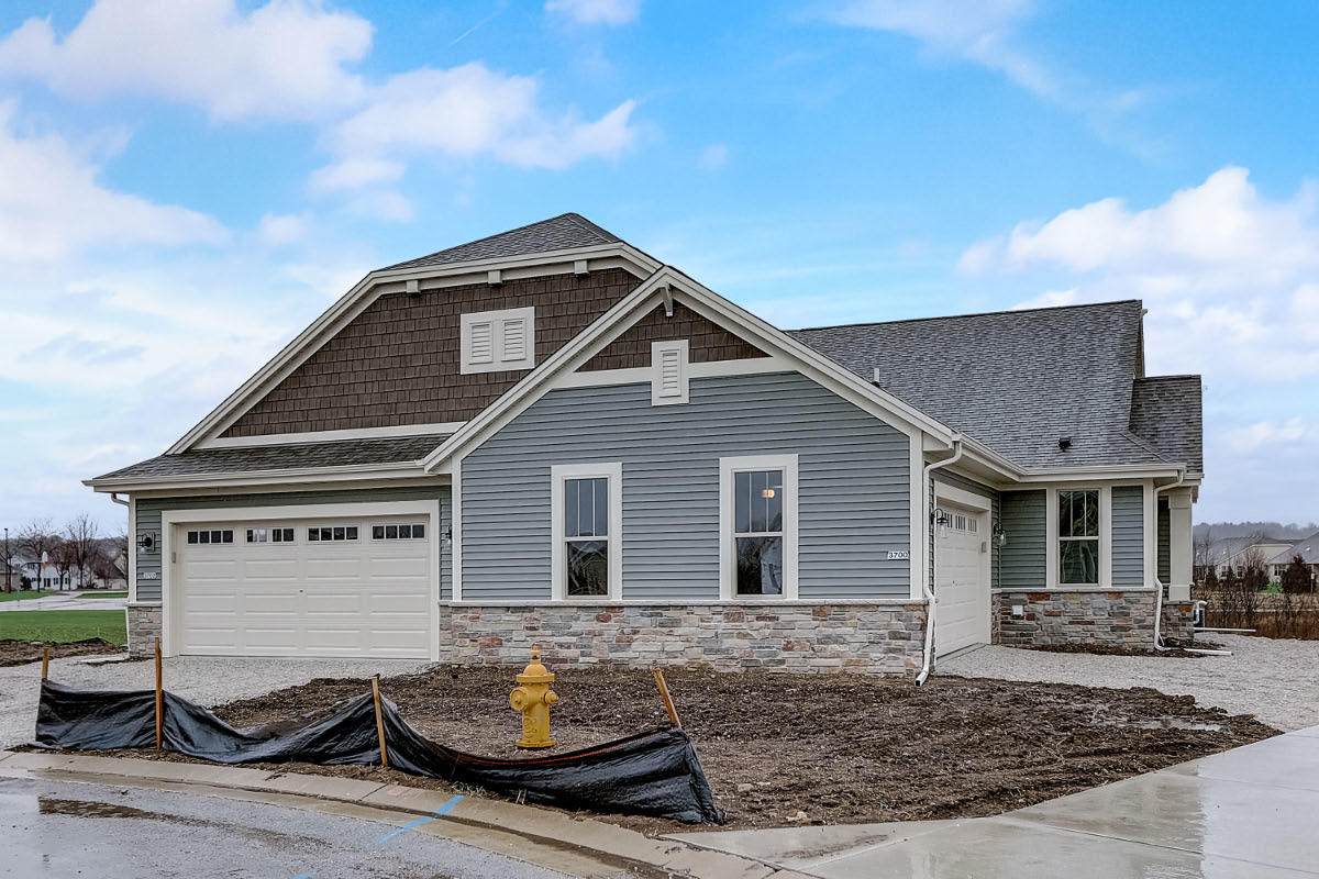 3702 Stillwater Ct - Photo 1