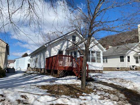 104 4TH ST - Photo 1