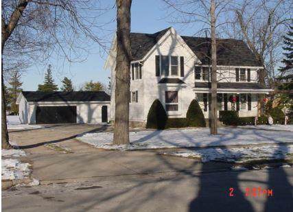 512 Court St - Photo 1