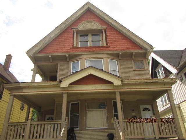 3027 9th St - Photo 1