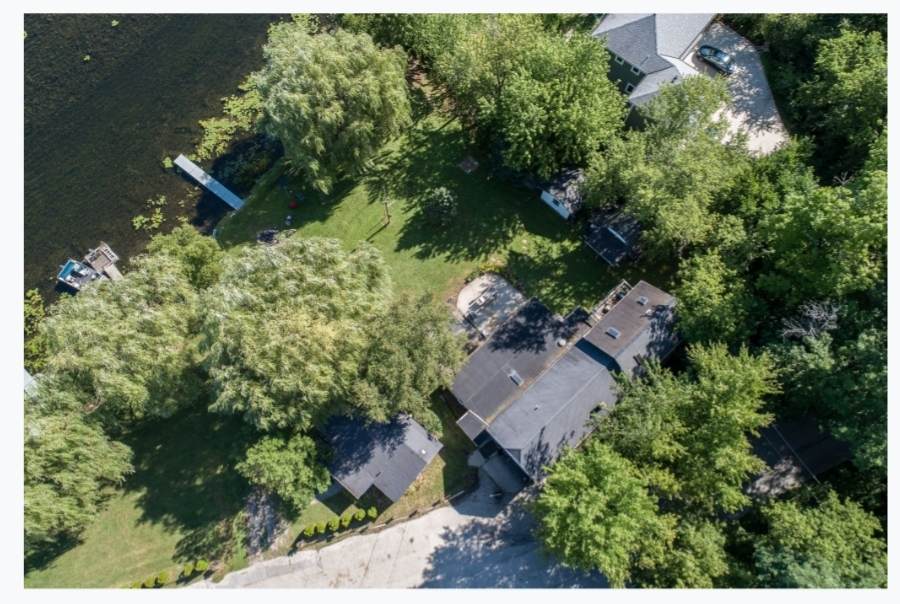 W299S10560 Phantom Woods Rd - Photo 1