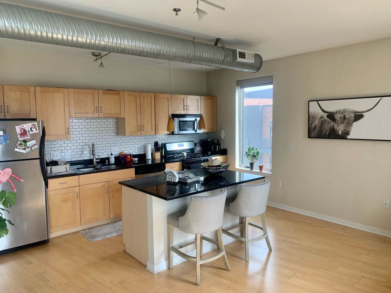 2080 Commerce St - Photo 1