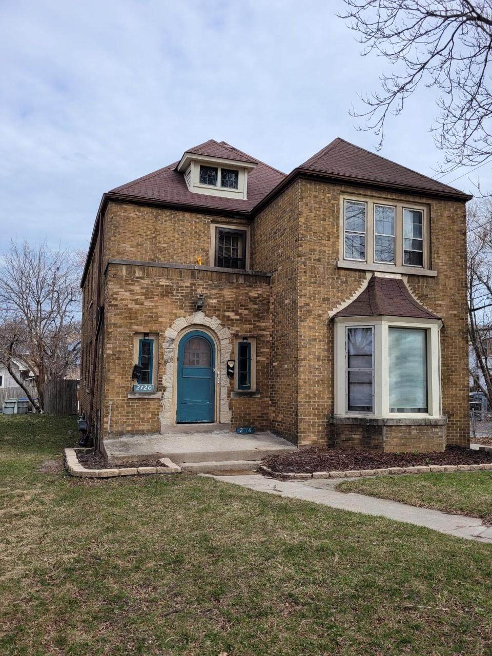 2718 56th St - Photo 1