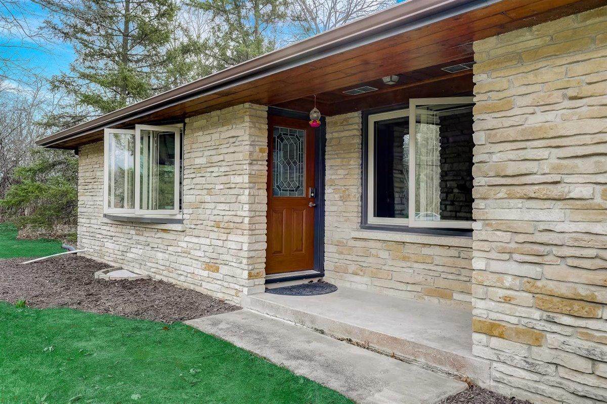 8729 Western Ave - Photo 1