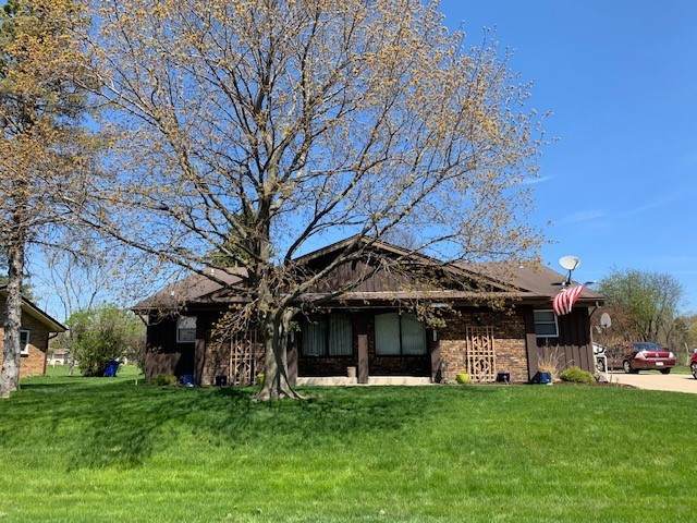 S70W13390 Fennimore Ln - Photo 1