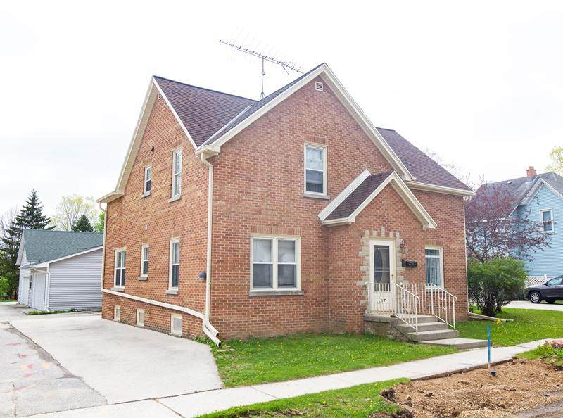 517 Smith St - Photo 1