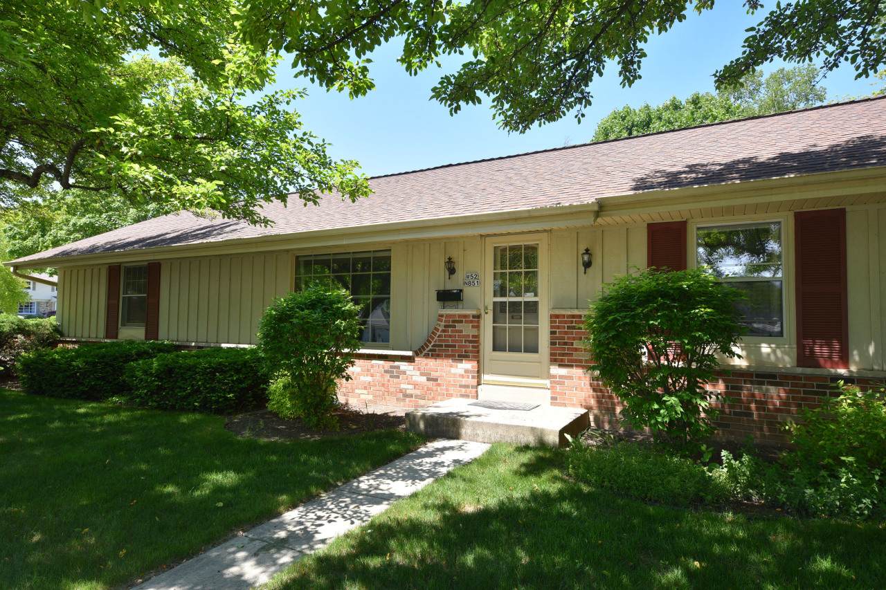 W52N851 Derby Ln - Photo 1