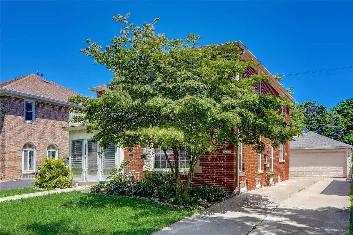 2222 Lefeber Ave - Photo 1