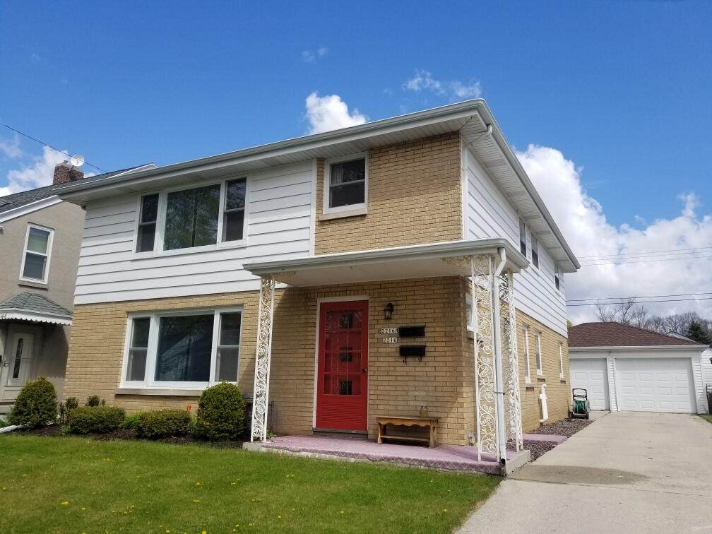 2216 La Follette Ave - Photo 1
