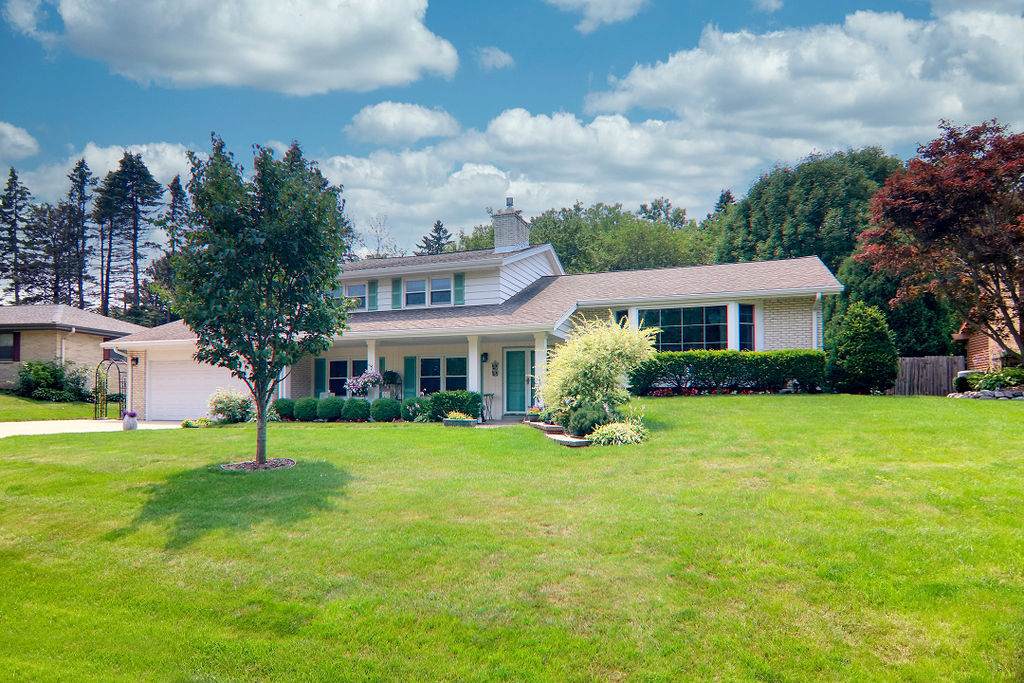 7635 Berwyn Ave - Photo 1