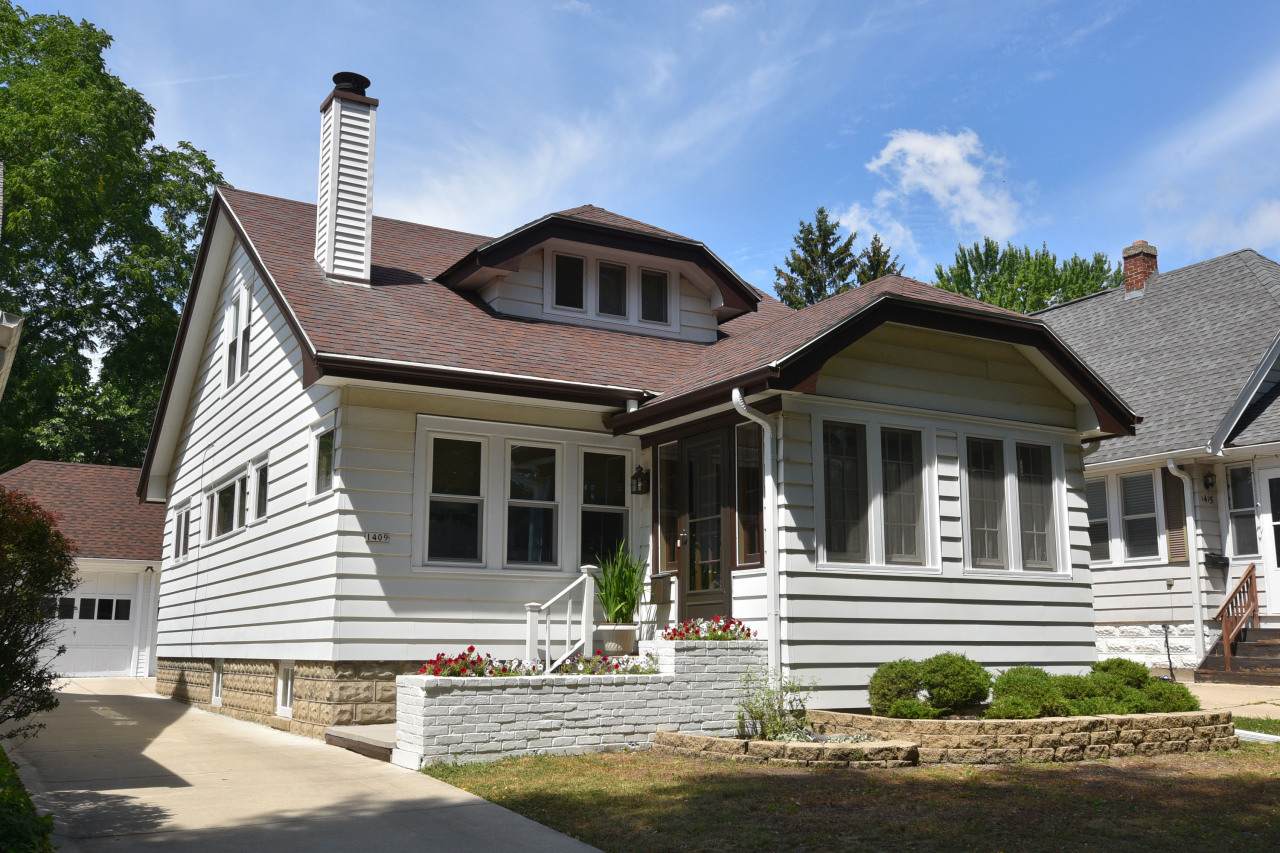 1409 67th St - Photo 1