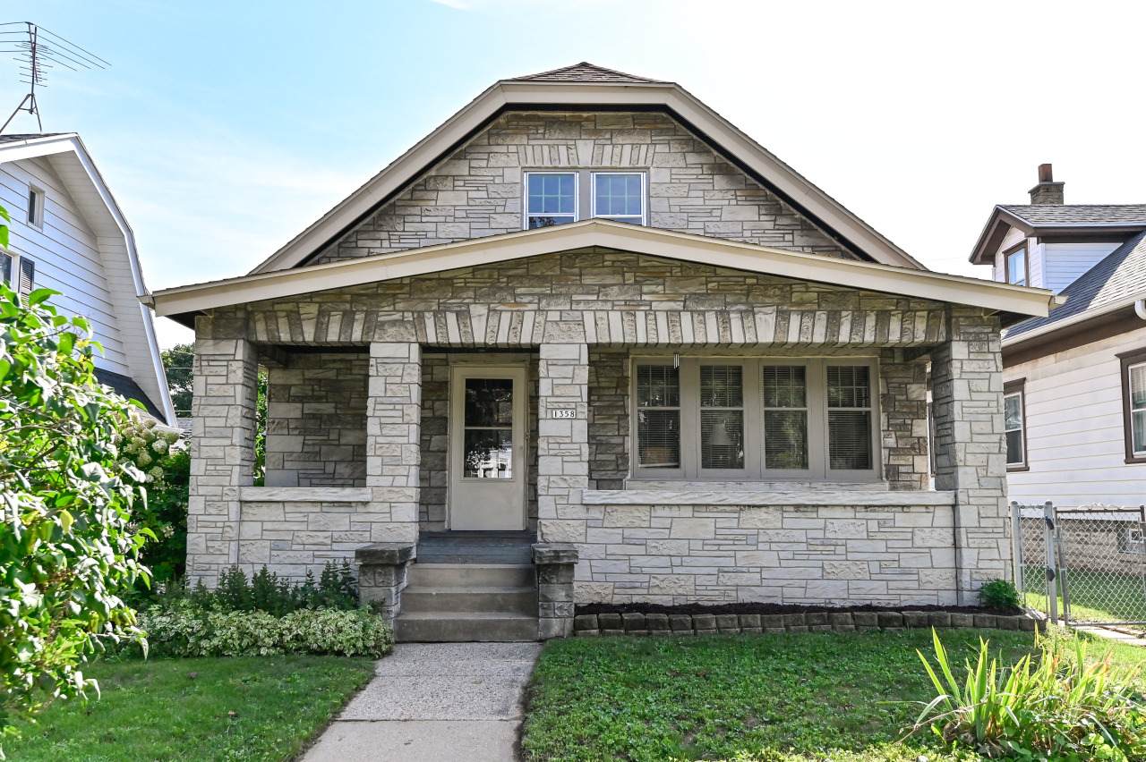 1358 Hawley Rd - Photo 1