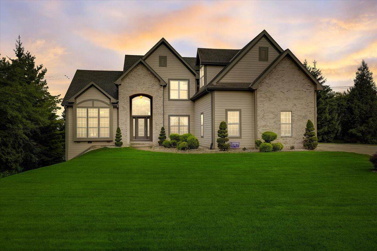W147N9632 Farm Valley Ct - Photo 1