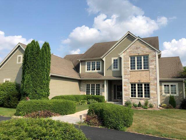 N73W27189 Kettle Cove Ln - Photo 1