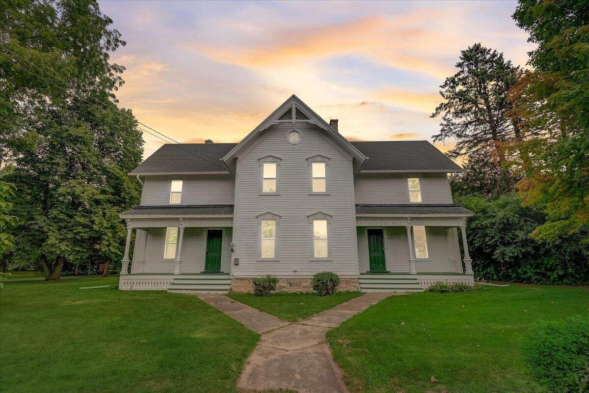 W282N7084 Main St - Photo 1