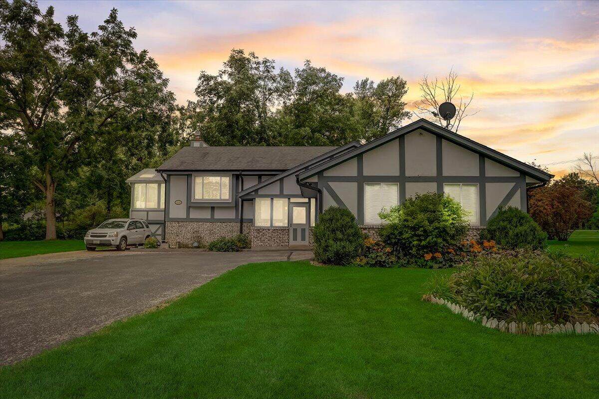 4245 Williams Ct - Photo 1