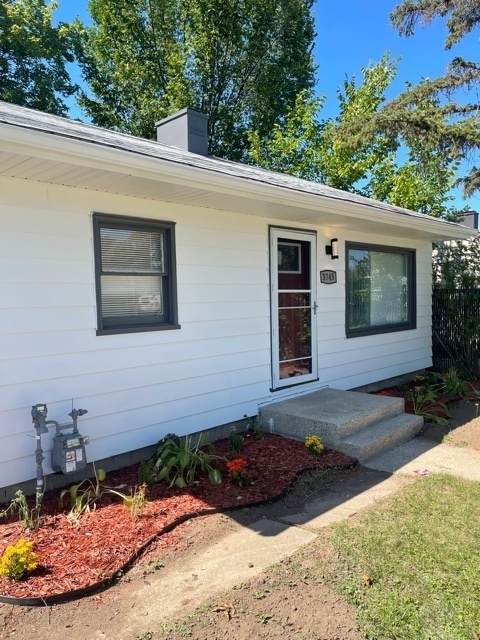 3745 96th St - Photo 1