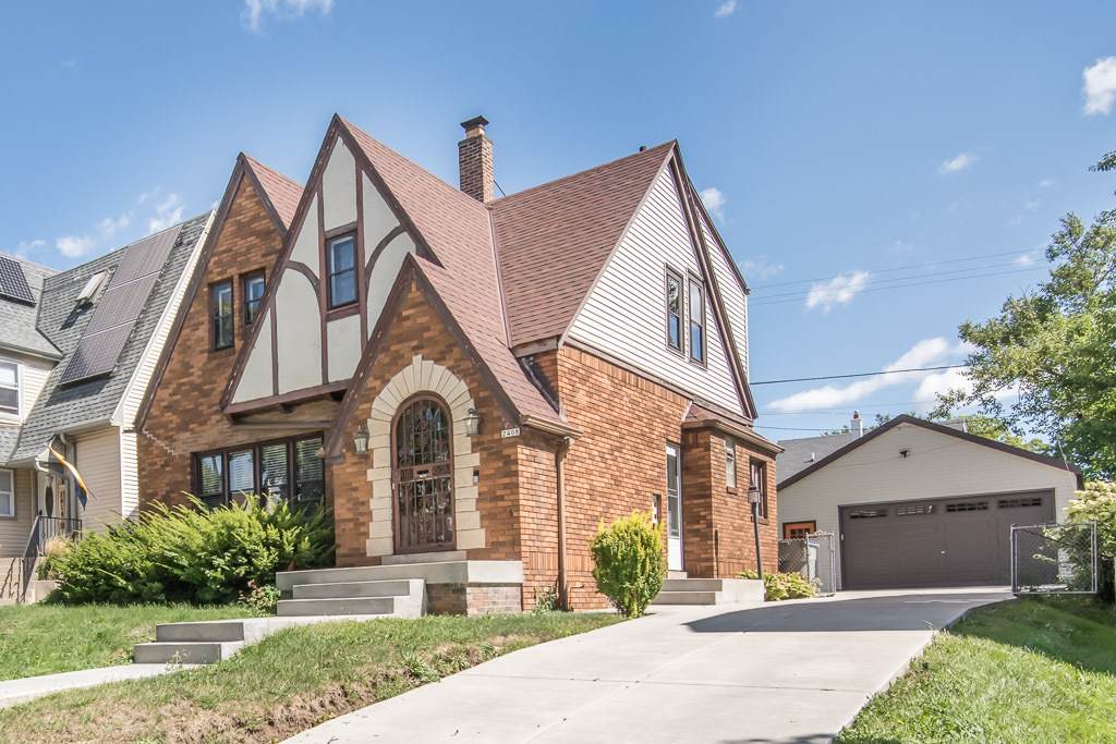 2408 60th St - Photo 1