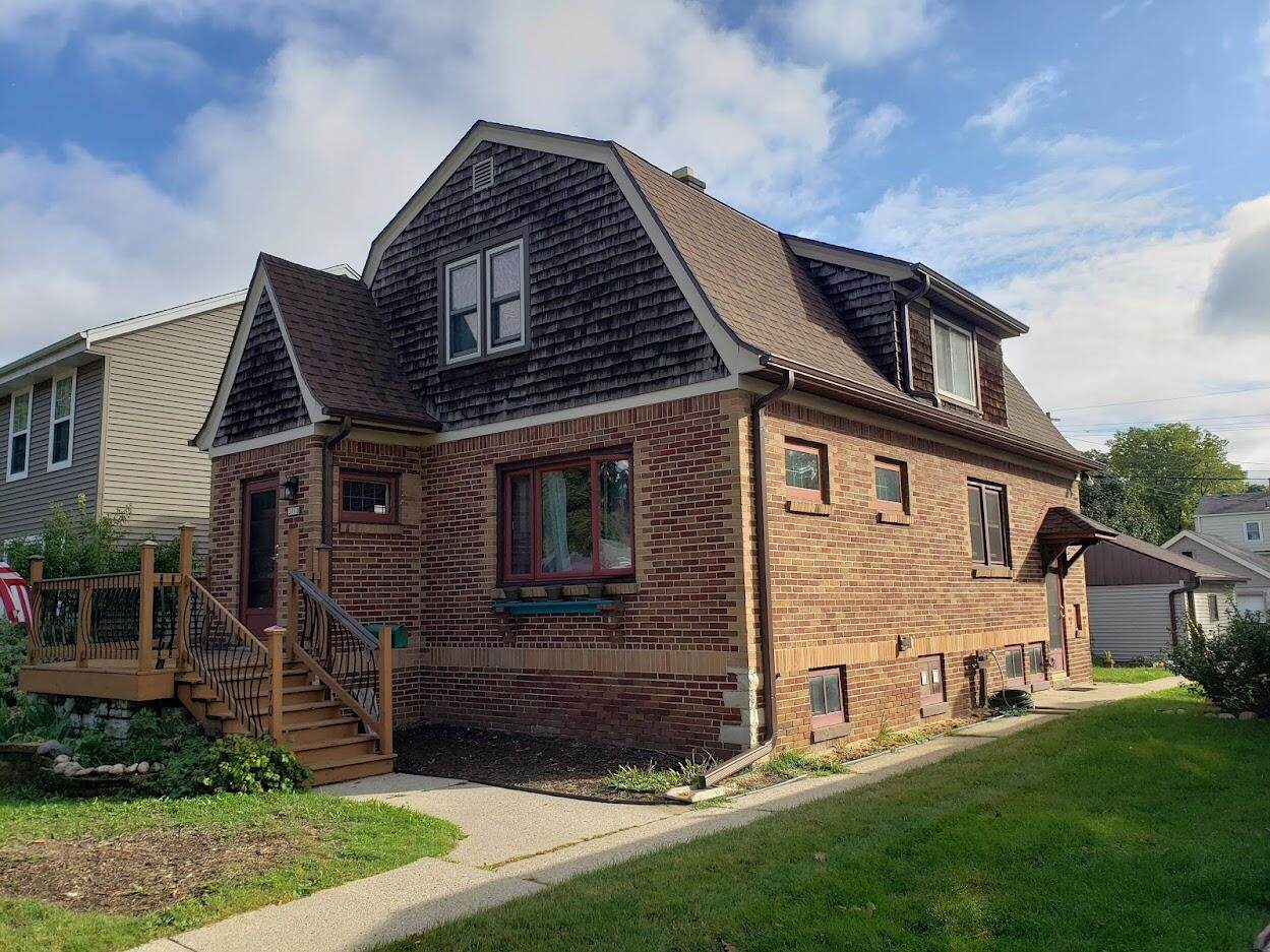 3770 52nd St - Photo 1