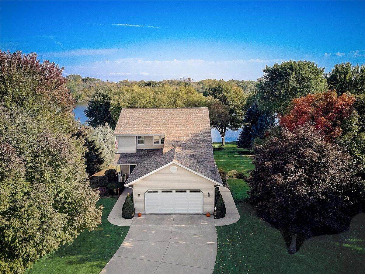 W9341 Wendt Dr - Photo 1