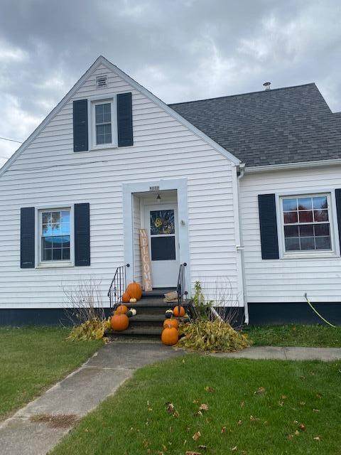 W609 Division St - Photo 1