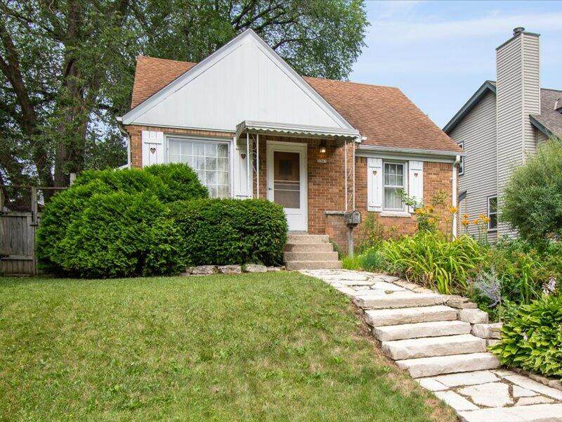 3343 45th St - Photo 1