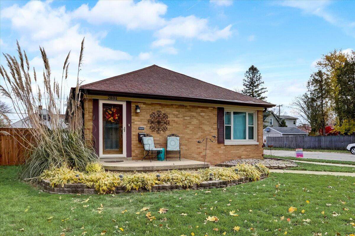2801 Lasalle St - Photo 1