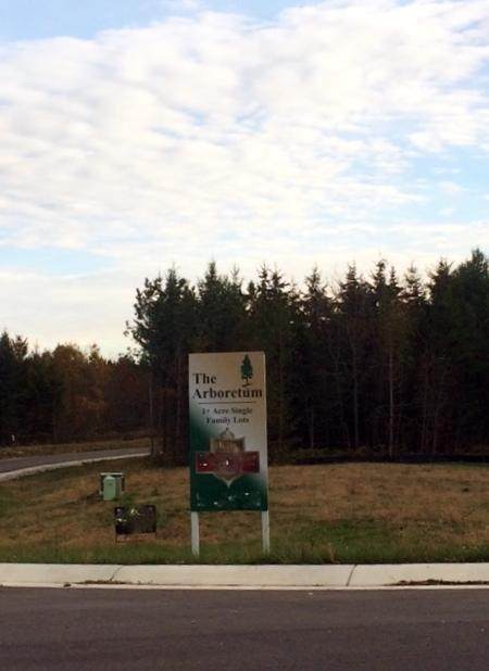 W289S5448 White Pine Ct - Photo 1