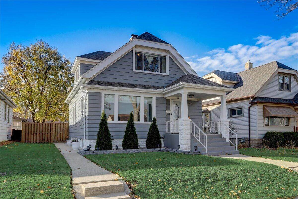3371 7th St - Photo 1