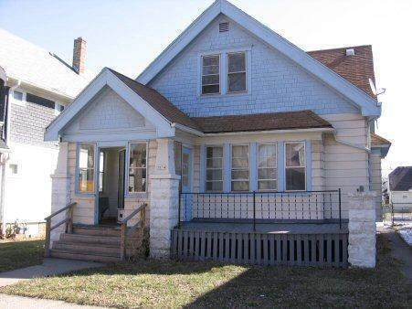 3834 5th St - Photo 1