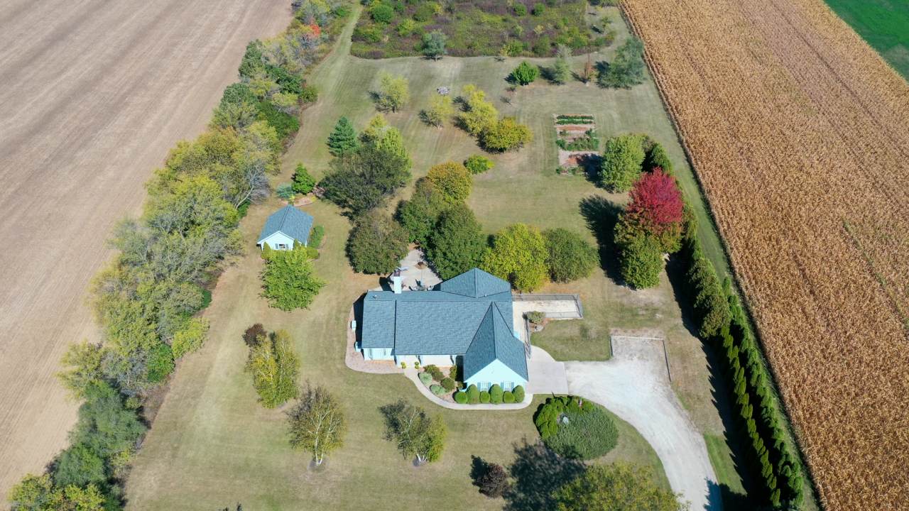 26200 Dover Line Rd - Photo 1