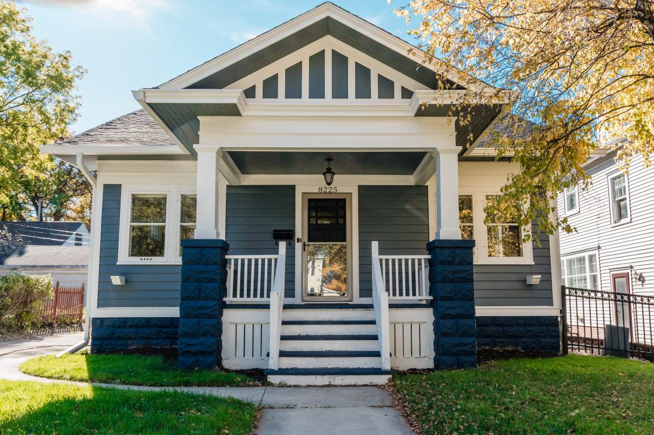 8225 Warren Ave - Photo 1