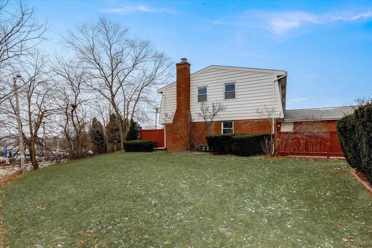 1411 Josephine St - Photo 1