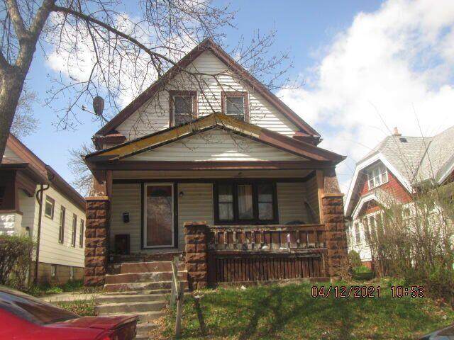 3909 11th St - Photo 1