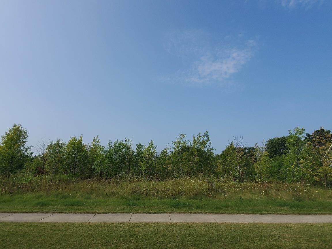 N575 Westview Dr - Photo 1