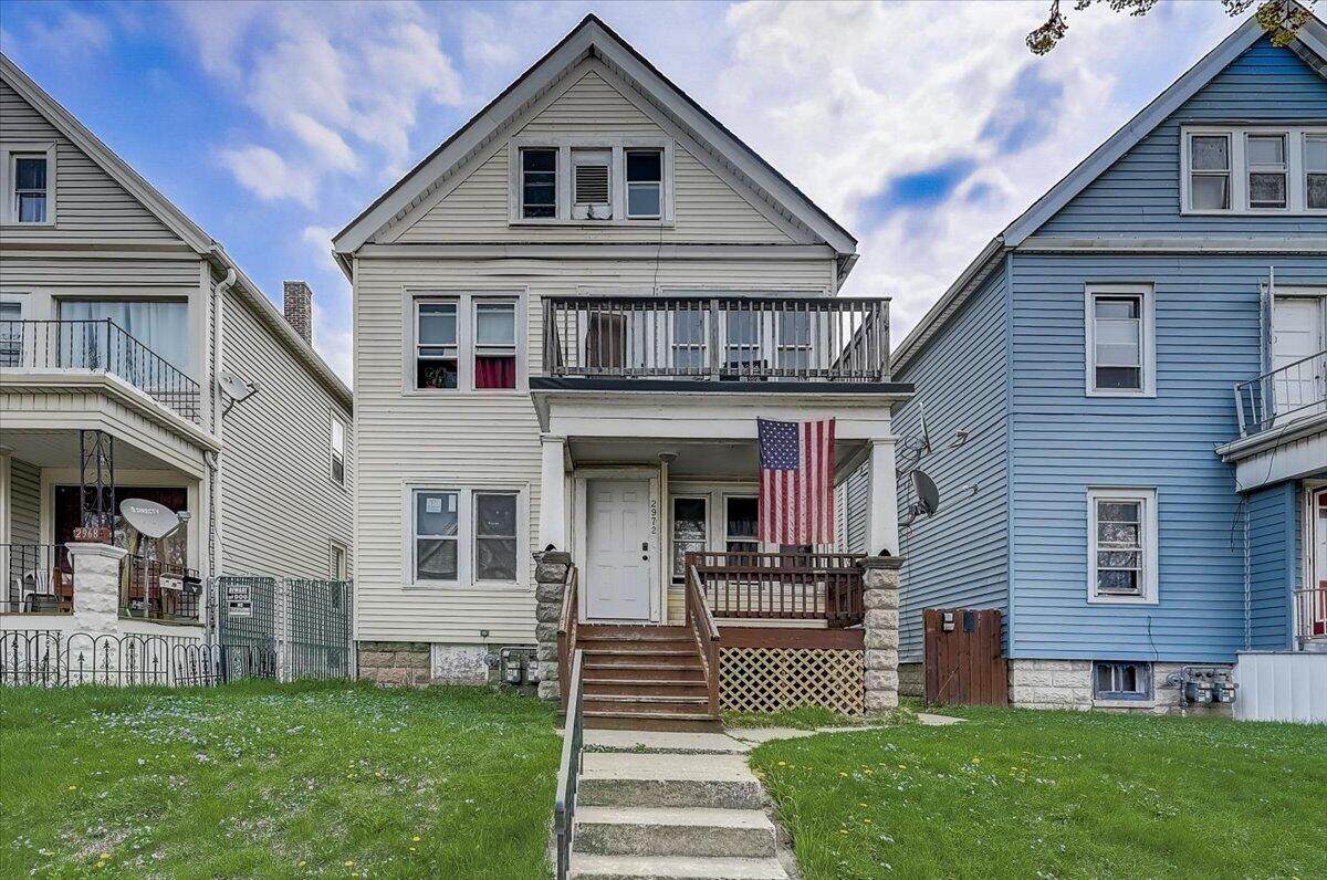 2972 12th St - Photo 1