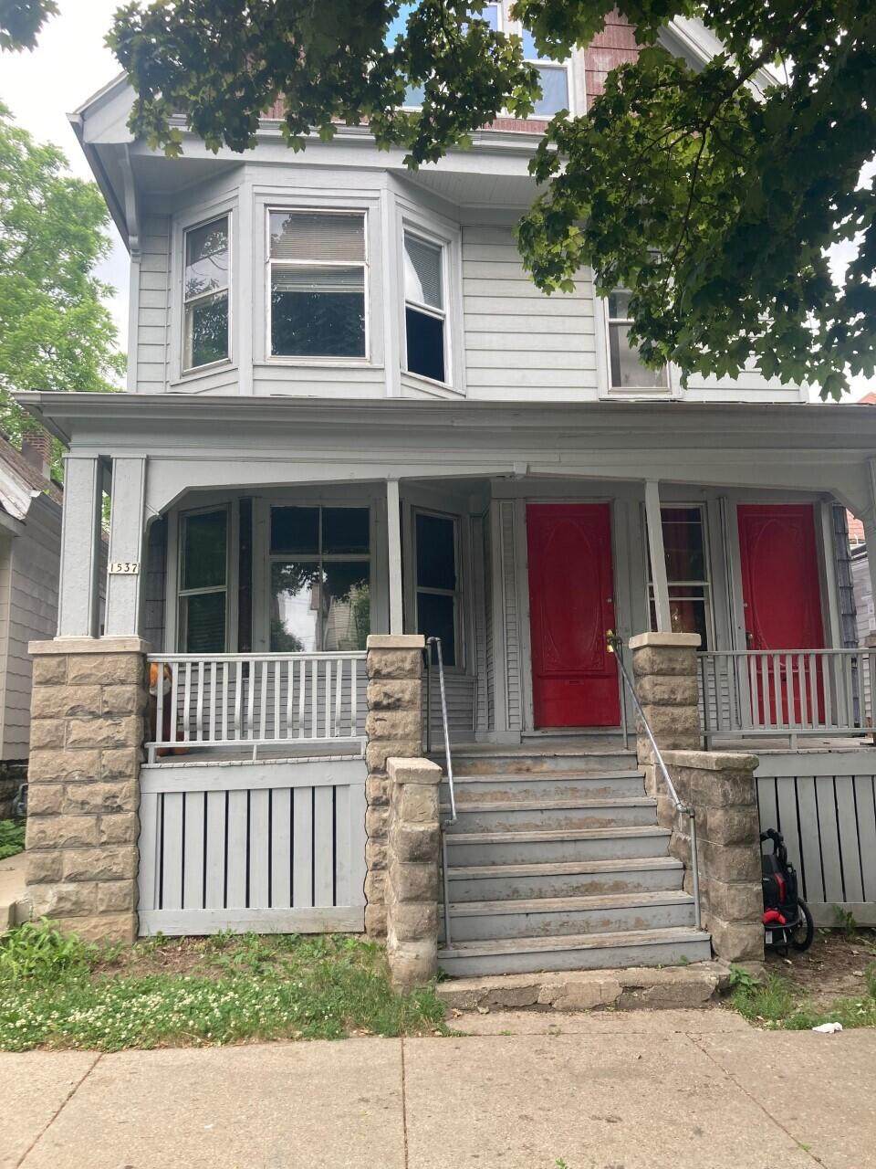 1535 12th St - Photo 1