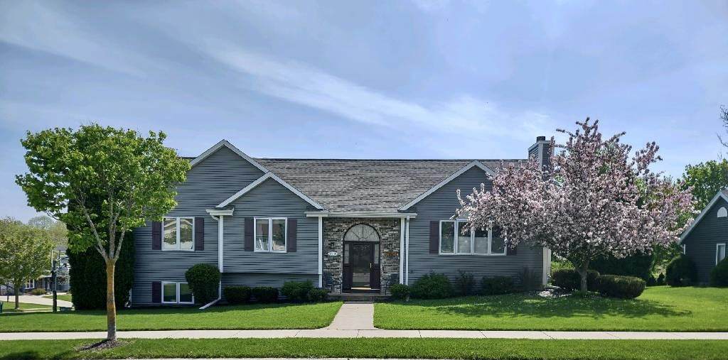 1630 Arapaho Ave - Photo 1