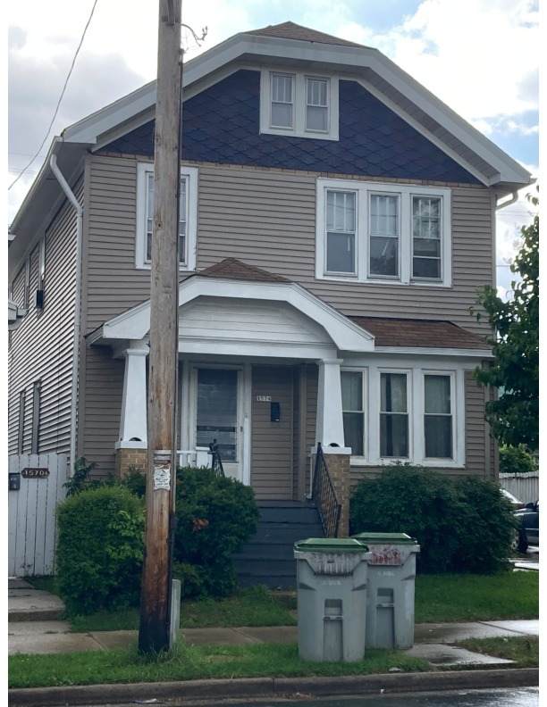 1574 Union St - Photo 1