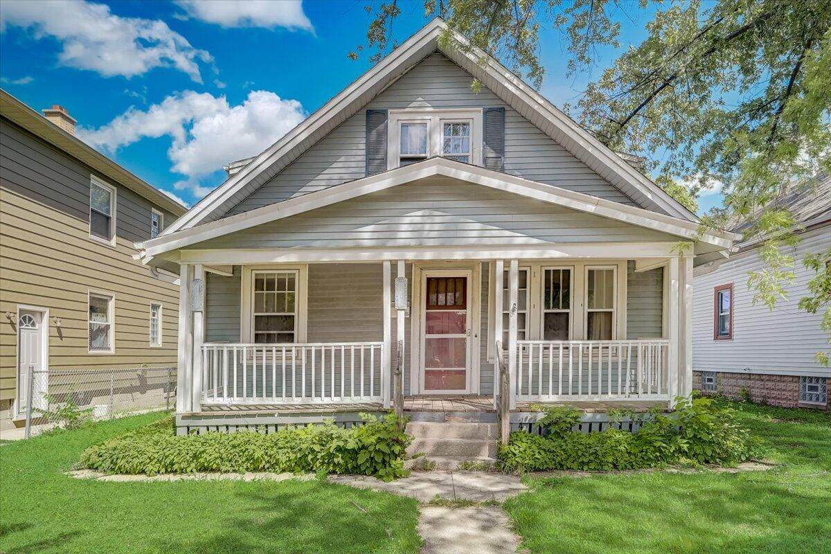 1734 71st St - Photo 1